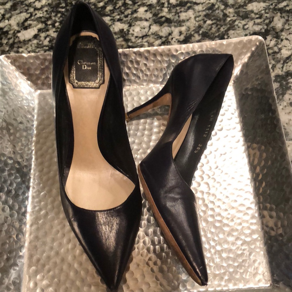 Heels - Picture 5 of 7